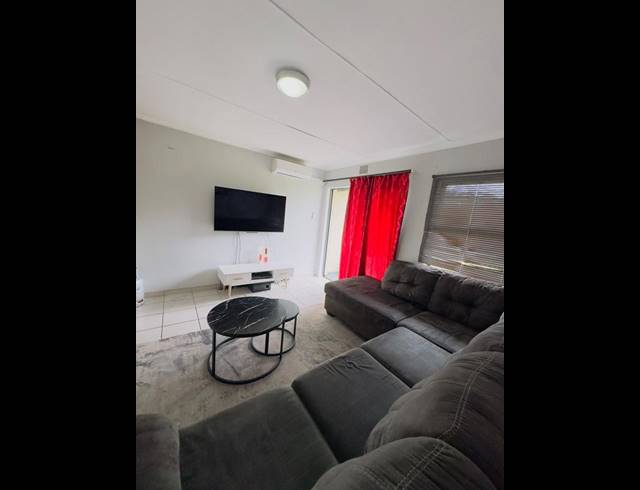 2 BEDROOM APARTMENT FOR SALE IN NEWLANDS EAST